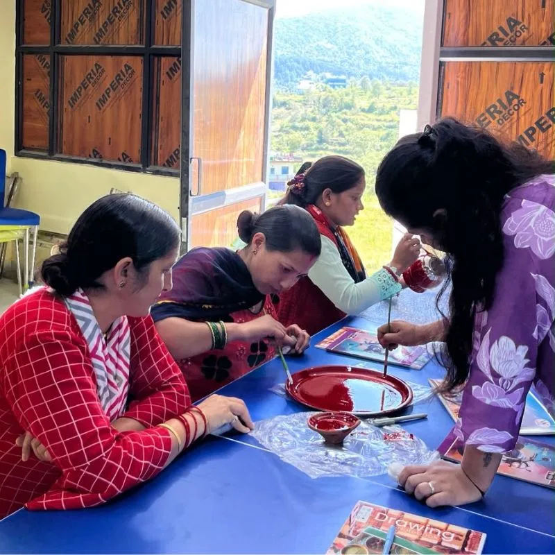 Aipan art workshop moment 5